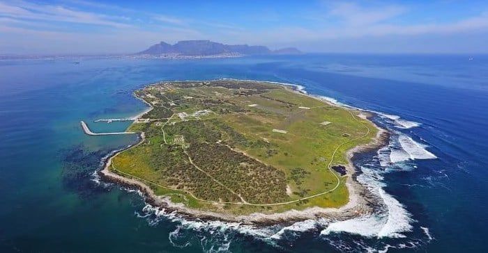 Broll wins Robben Island management contract