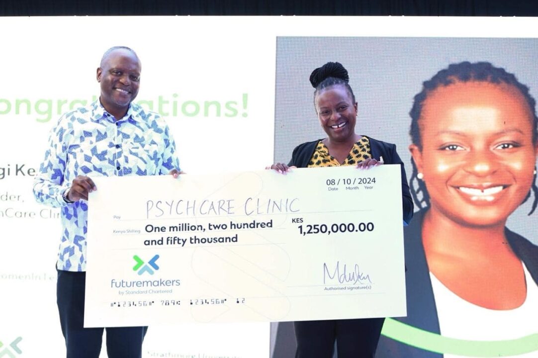 Kariuki Ngari, Managing Director and CEO of Standard Chartered Kenya and Dr. Kingi Mochache founder of PsychCare Clinic, one of the top 7 winners of the Standard Chartered Women in Tech Cohort 7 program Standard Chartered awarded KES 8.75 million to seven women-led startups focused on sustainability, promoting ESG practices through the Women in Tech Program.