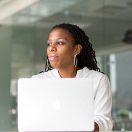 Press Release: Call for Applications: Women Entrepreneurs are Encouraged to Join IFC’s “She Wins Africa” Program